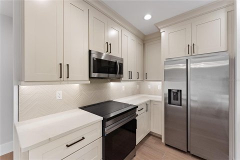Villa ou maison à vendre à Sanford, Floride: 4 chambres, 186.27 m2 № 2124869 - photo 15