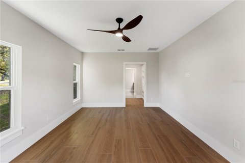 Villa ou maison à vendre à Sanford, Floride: 4 chambres, 186.27 m2 № 2124869 - photo 25
