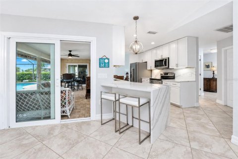 Casa en venta en Rotonda, Florida, 3 dormitorios, 176.14 m2 № 2385853 - foto 19