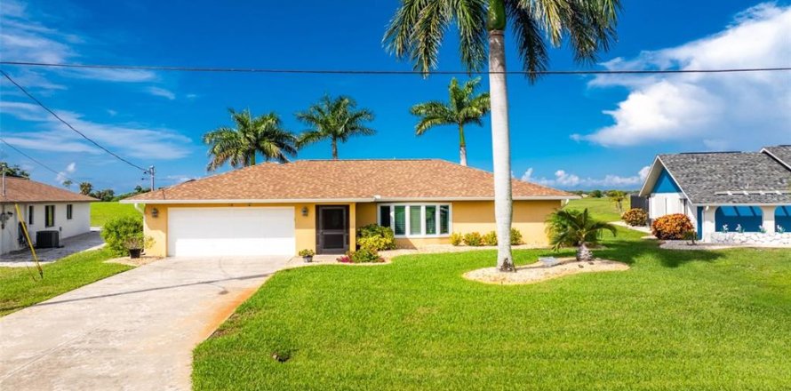 Casa en Rotonda, Florida 3 dormitorios, 176.14 m2 № 2385853
