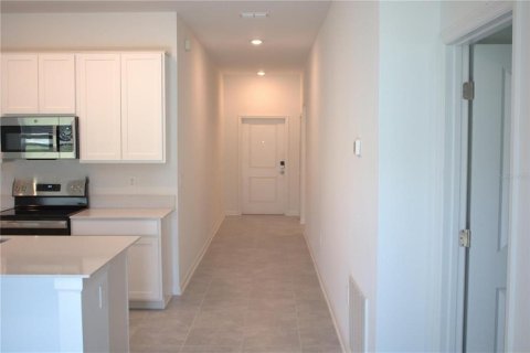 Casa en alquiler en Davenport, Florida, 3 dormitorios, 144.93 m2 № 1902661 - foto 2