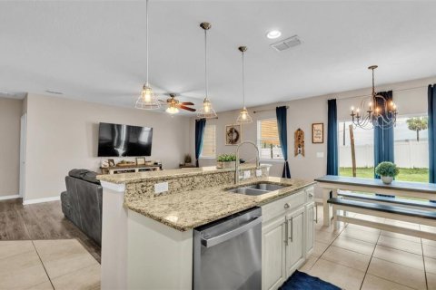 Casa en venta en Auburndale, Florida, 4 dormitorios, 167.41 m2 № 1569603 - foto 28