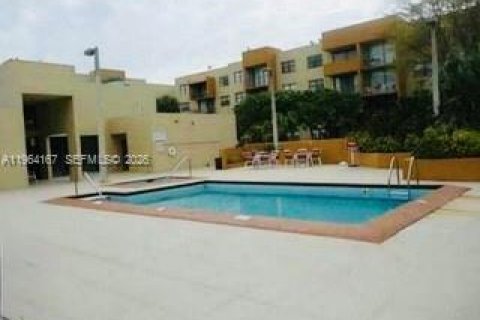 Condo à Miami, Floride, 2 chambres  № 2046211