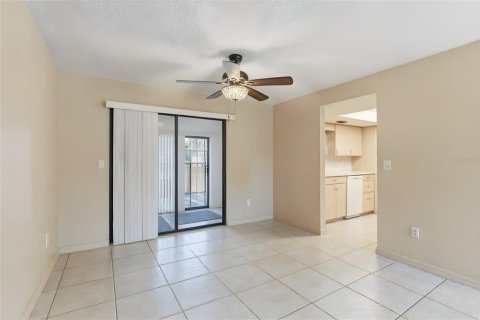 House in Port Charlotte, Florida 3 bedrooms, 180.04 sq.m. № 2101805 - photo 13