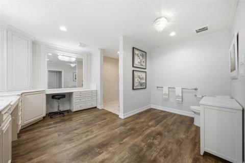 House in Tampa, Florida 3 bedrooms, 249.35 sq.m. № 2345611 - photo 19