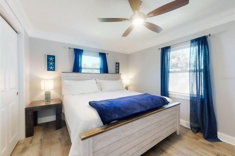 Casa en venta en New Smyrna Beach, Florida, 2 dormitorios, 97.92 m2 № 1626327 - foto 14