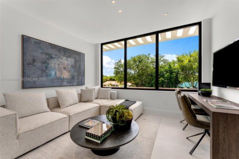 House in Pinecrest, Florida 7 bedrooms, 735.88 sq.m. № 2169337 - photo 23
