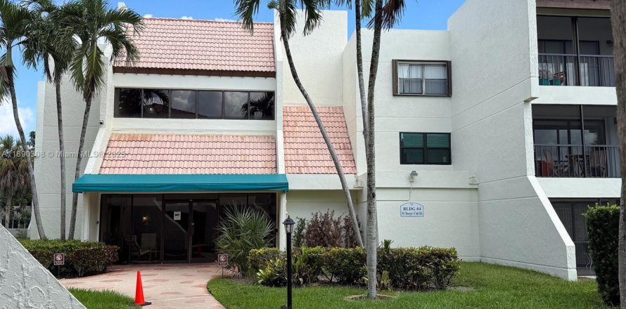 Condo in Weston, Florida, 2 bedrooms  № 1946892