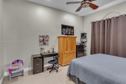 Townhouse in Homestead, Florida 3 bedrooms, 116.13 sq.m. № 2374276 - photo 6