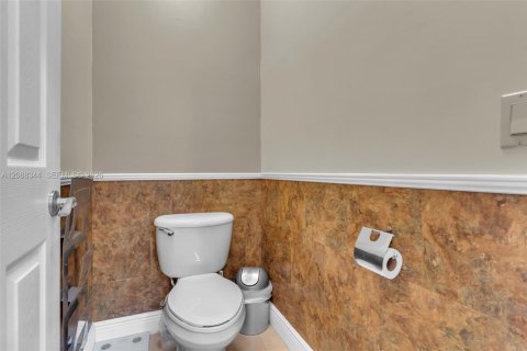 Townhouse in Homestead, Florida 3 bedrooms, 116.13 sq.m. № 2374276 - photo 11