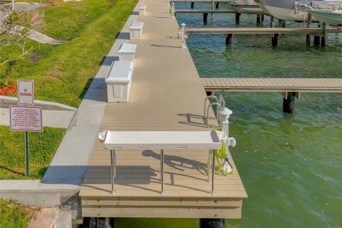 Condominio en venta en Clearwater, Florida, 2 dormitorios, 113.15 m2 № 1793517 - foto 18