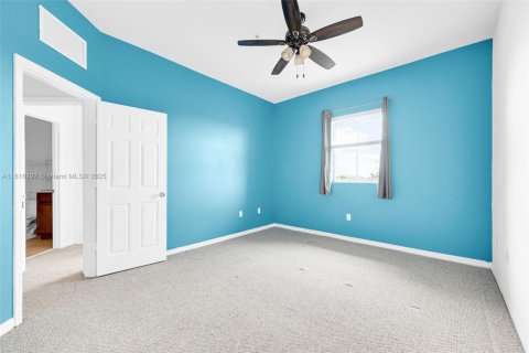 Condo in Doral, Florida, 2 bedrooms  № 1822038 - photo 20