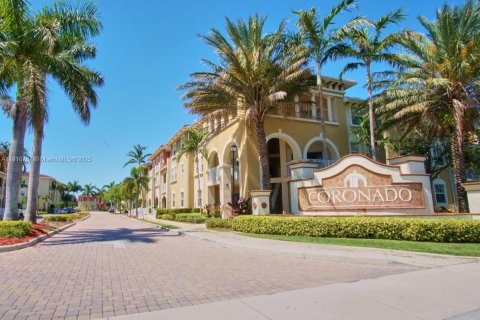 Condo in Doral, Florida, 2 bedrooms  № 1822038 - photo 1