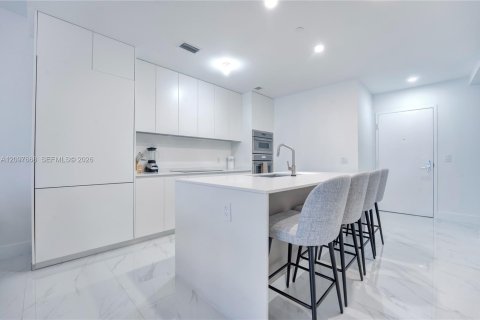Condominio en venta en Miami, Florida, 3 dormitorios, 121.33 m2 № 2397311 - foto 11