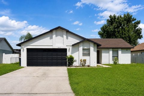 Villa ou maison à Poinciana, Floride 3 chambres, 123.1 m2 № 2329540
