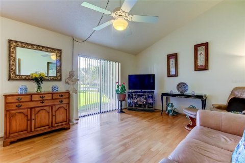 Condominio en venta en Seminole, Florida, 2 dormitorios, 97.08 m2 № 1400740 - foto 5