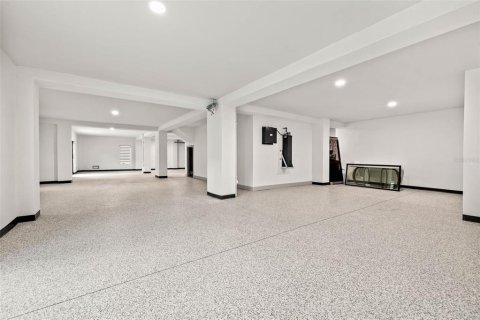 Casa en venta en Saint Petersburg, Florida, 5 dormitorios, 382.48 m2 № 1680496 - foto 26
