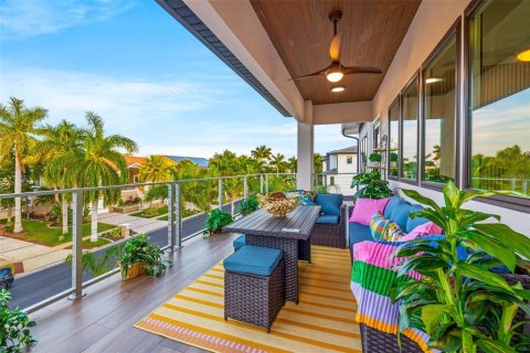 Casa en venta en Saint Petersburg, Florida, 5 dormitorios, 382.48 m2 № 1680496 - foto 28