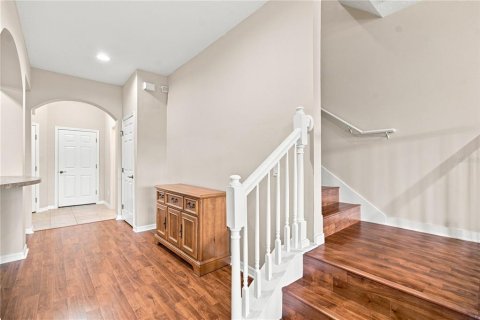 Townhouse in Land O' Lakes, Florida 3 bedrooms, 167.41 sq.m. № 2316474 - photo 15