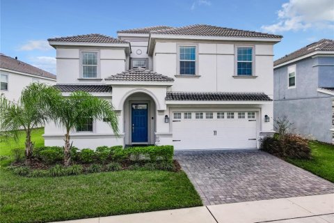 House in Davenport, Florida 8 bedrooms, 363.15 sq.m. № 1906301 - photo 1