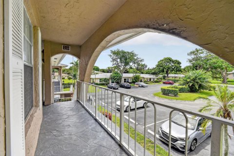 Condo in Delray Beach, Florida, 2 bedrooms  № 2245839 - photo 3