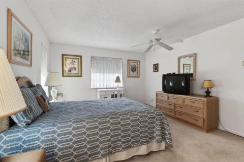 Condo in Delray Beach, Florida, 2 bedrooms  № 2245839 - photo 18