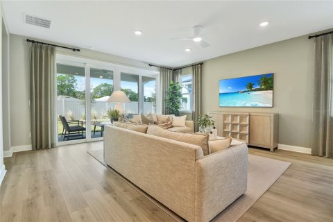 Casa en venta en Palm Coast, Florida, 4 dormitorios, 192.31 m2 № 2424107 - foto 9