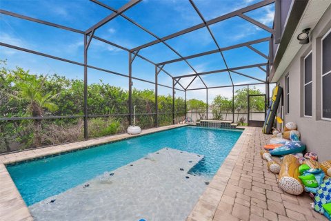 House in Orange City, Florida 3 bedrooms, 185.9 sq.m. № 2210395 - photo 23