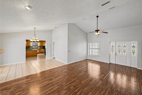 Casa en venta en Dade City, Florida, 3 dormitorios, 222.78 m2 № 1915513 - foto 13