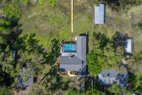 Casa en venta en Dade City, Florida, 3 dormitorios, 222.78 m2 № 1915513 - foto 10