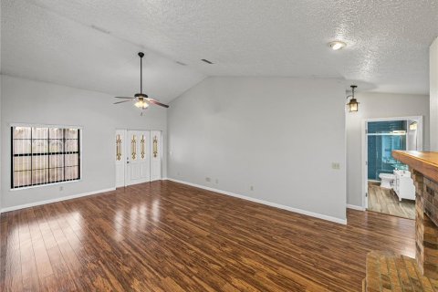 Casa en venta en Dade City, Florida, 3 dormitorios, 222.78 m2 № 1915513 - foto 17