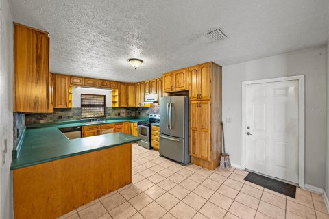 Casa en venta en Dade City, Florida, 3 dormitorios, 222.78 m2 № 1915513 - foto 21
