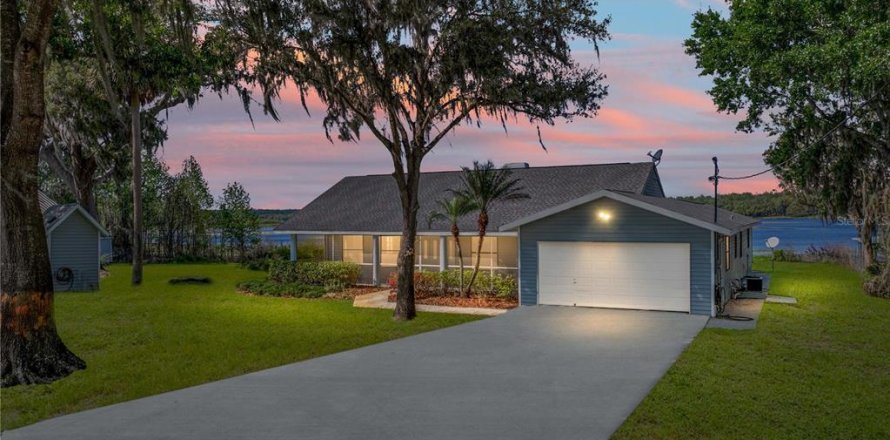 Casa en Dade City, Florida 3 dormitorios, 222.78 m2 № 1915513