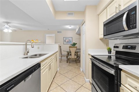 Condo in Kissimmee, Florida, 2 bedrooms № 2232832 - photo 19