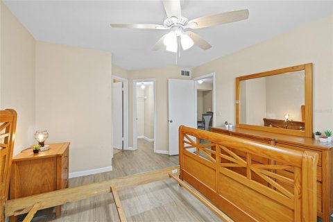 Condo in Kissimmee, Florida, 2 bedrooms № 2232832 - photo 29