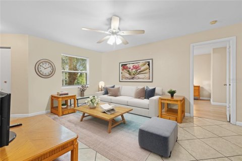 Condo in Kissimmee, Florida, 2 bedrooms № 2232832 - photo 6