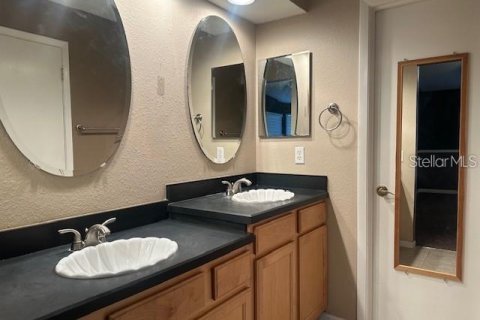 Condominio en venta en Orlando, Florida, 3 dormitorios, 122.54 m2 № 1857704 - foto 3