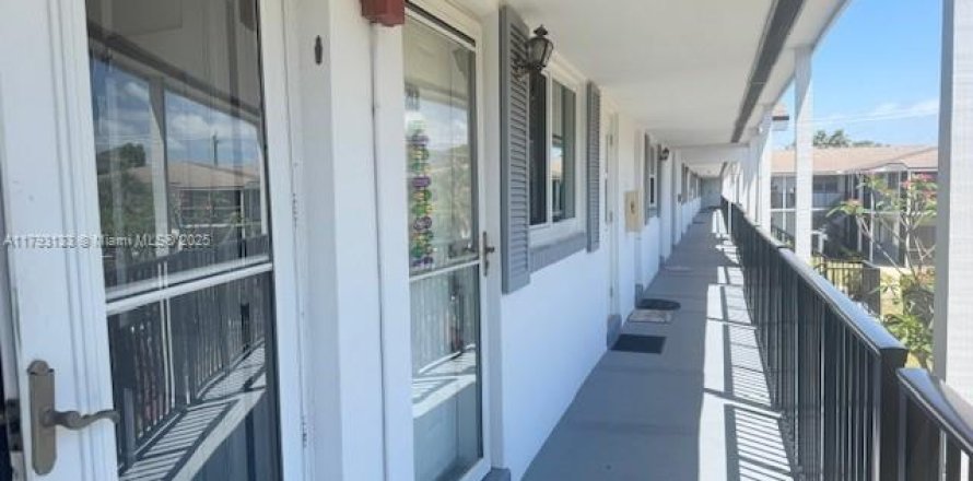 Condo à Hallandale Beach, Floride, 1 chambre № 1738188