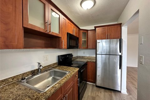 Appartement à louer à Fort Lauderdale, Floride: 1 chambre № 2024805 - photo 3