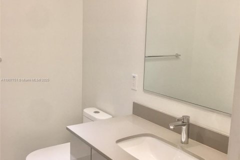 Снять в аренду квартиру в Майами, Флорида 1 спальня, 80.55м2, № 1964056 - фото 12