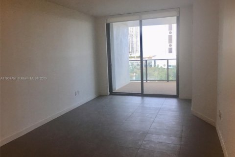 Снять в аренду квартиру в Майами, Флорида 1 спальня, 80.55м2, № 1964056 - фото 7