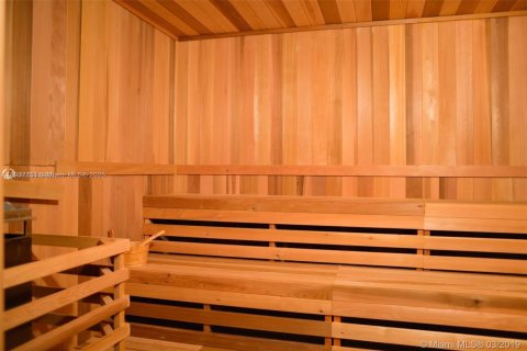 Снять в аренду квартиру в Майами, Флорида 1 спальня, 80.55м2, № 1964056 - фото 22