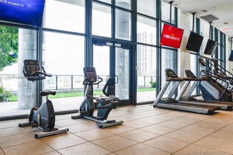 Снять в аренду квартиру в Майами, Флорида 1 спальня, 80.55м2, № 1964056 - фото 21