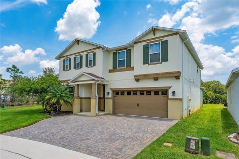 House in Orlando, Florida 5 bedrooms, 318.56 sq.m. № 1745072 - photo 5