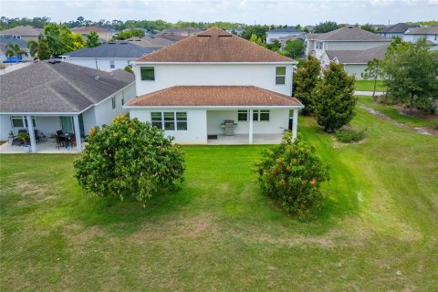 House in Orlando, Florida 5 bedrooms, 318.56 sq.m. № 1745072 - photo 19
