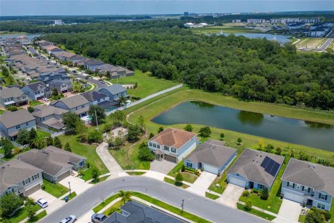 House in Orlando, Florida 5 bedrooms, 318.56 sq.m. № 1745072 - photo 11
