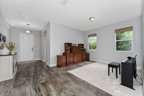 House in Orlando, Florida 5 bedrooms, 318.56 sq.m. № 1745072 - photo 21