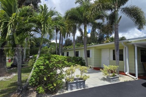 Casa en alquiler en Delray Beach, Florida, 2 dormitorios, 107.02 m2 № 2074941 - foto 2