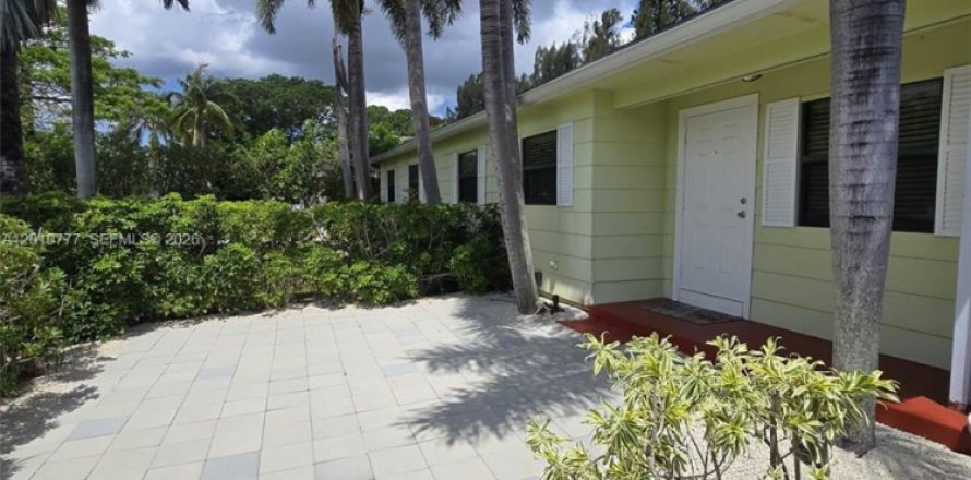 Casa en Delray Beach, Florida 2 dormitorios, 107.02 m2 № 2074941