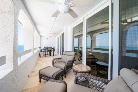 Condominio en venta en Redington Shores, Florida, 3 dormitorios, 179.95 m2 № 2196958 - foto 4
